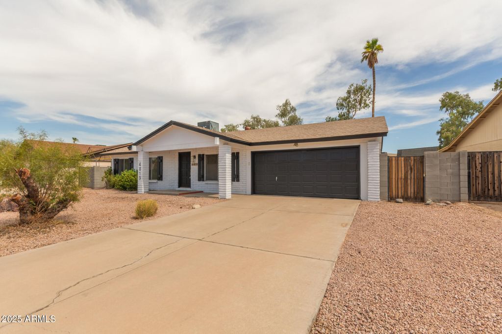 Photo of 4819 S Terry Lane, Tempe, AZ 85282 (MLS # 6908196)