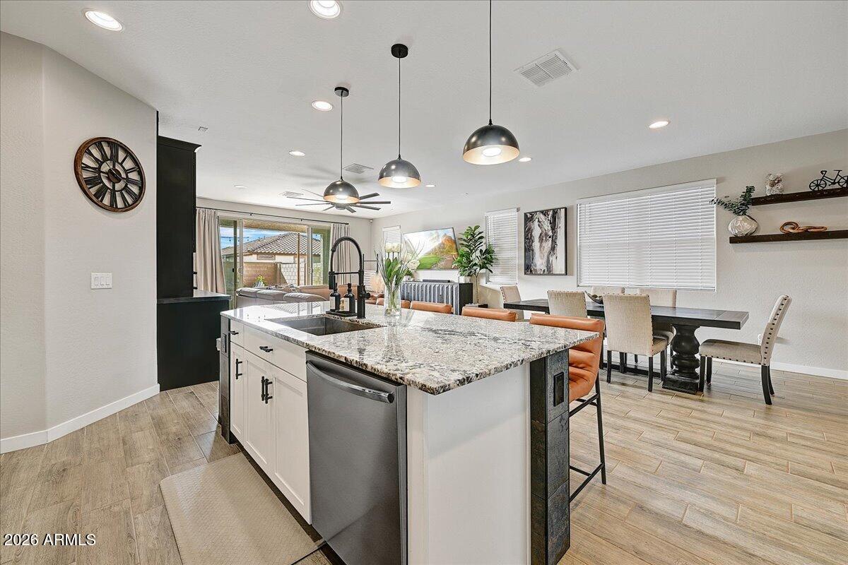 2053 W LONESOME Trail