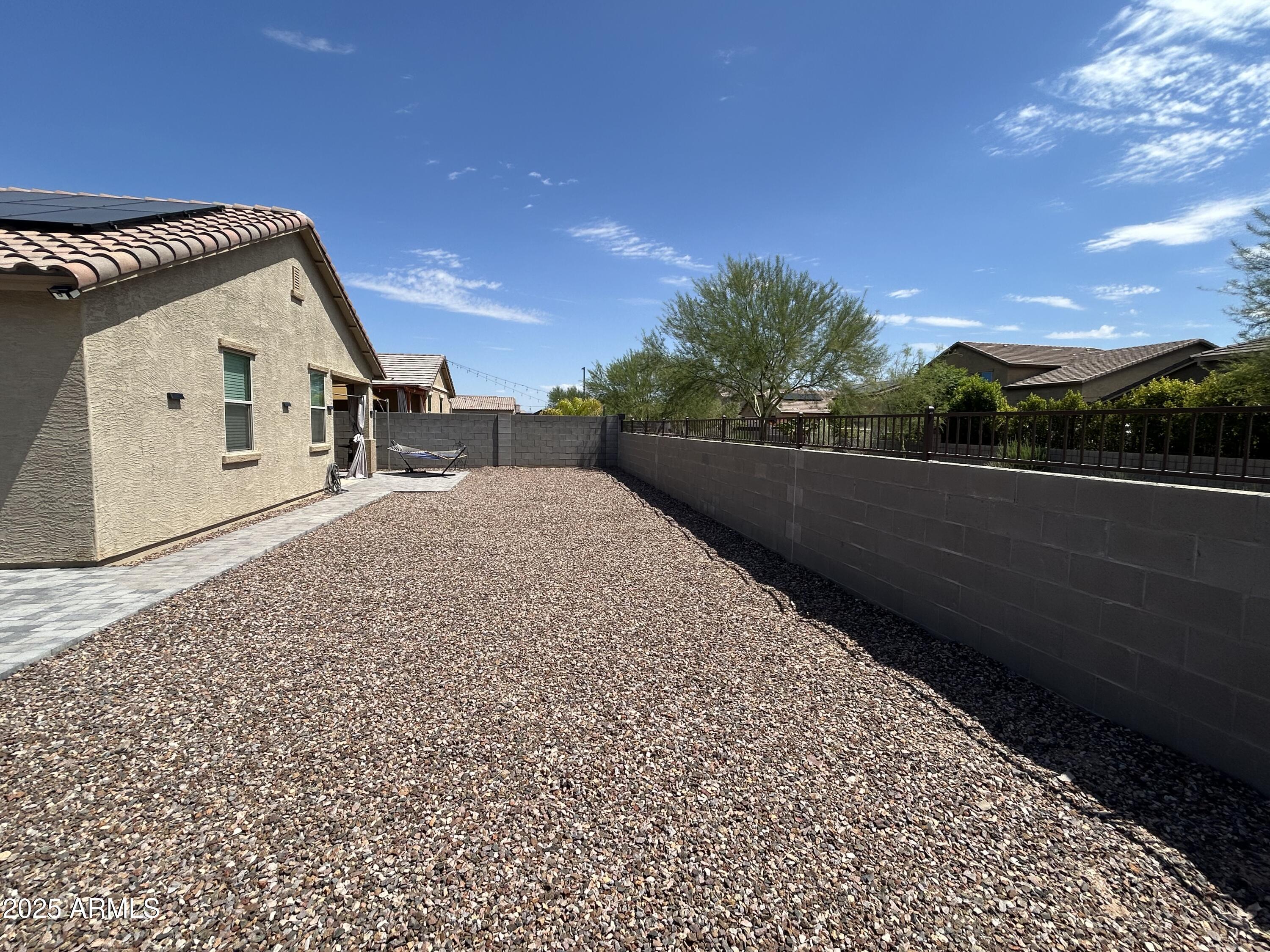 22325 N 185TH Avenue