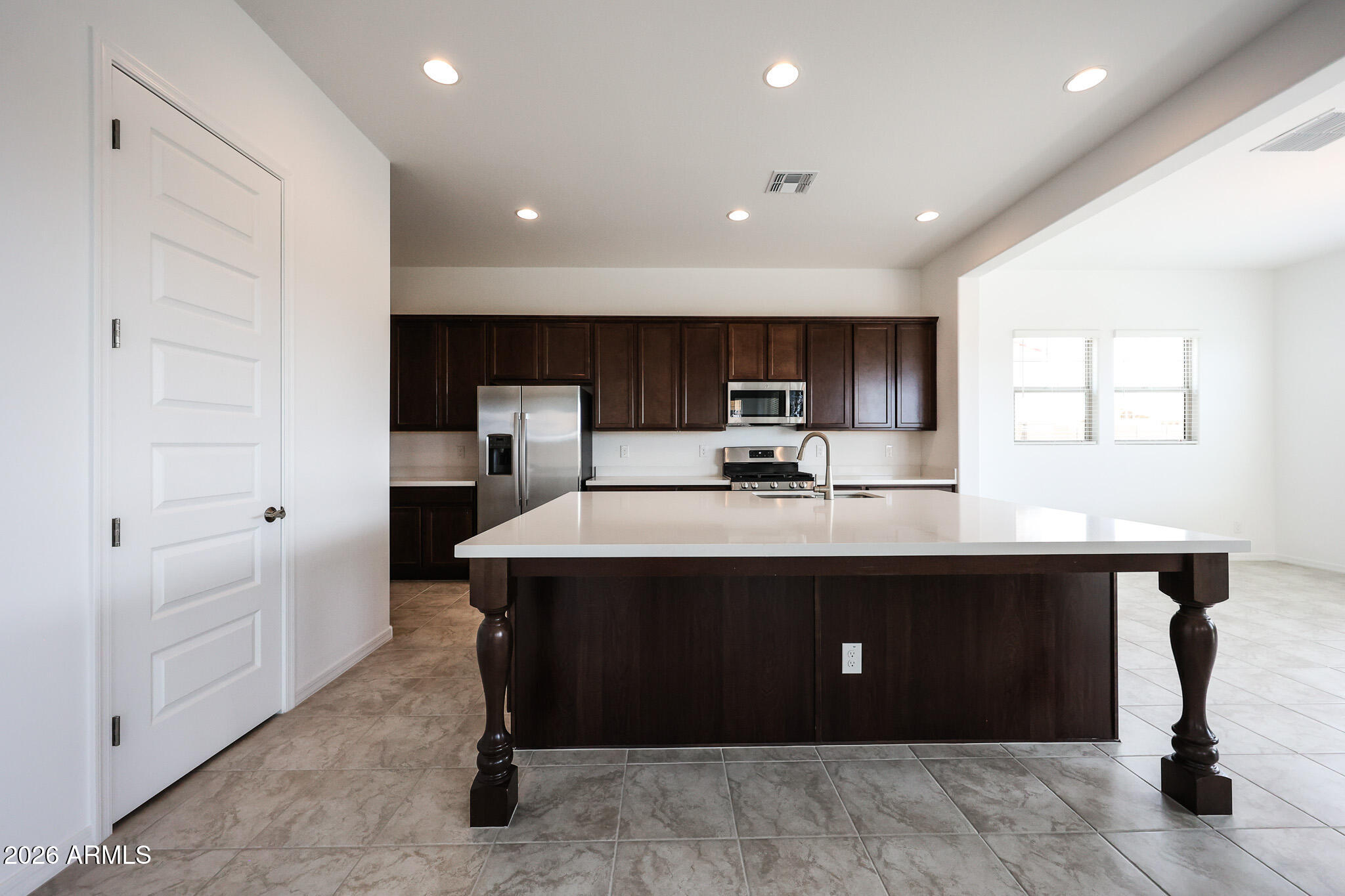 7695 W SMOKETREE Drive