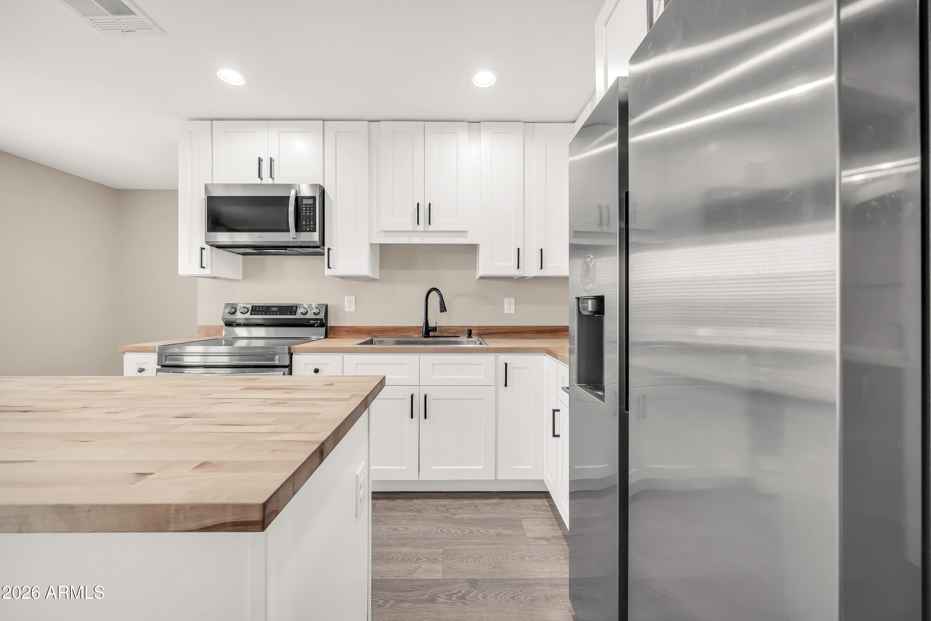 KATI KOURT ESTATES - Residential