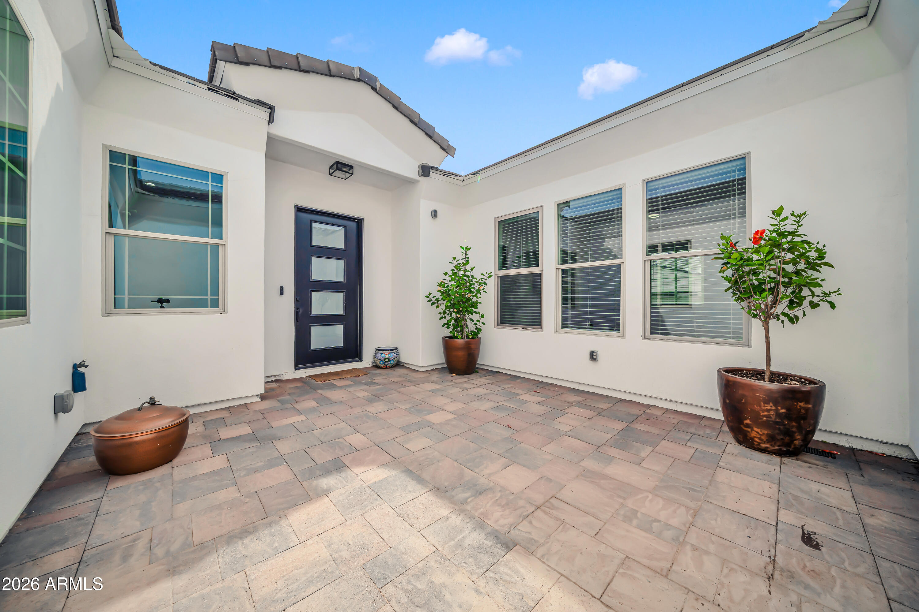 9321 W BUCKSKIN Trail