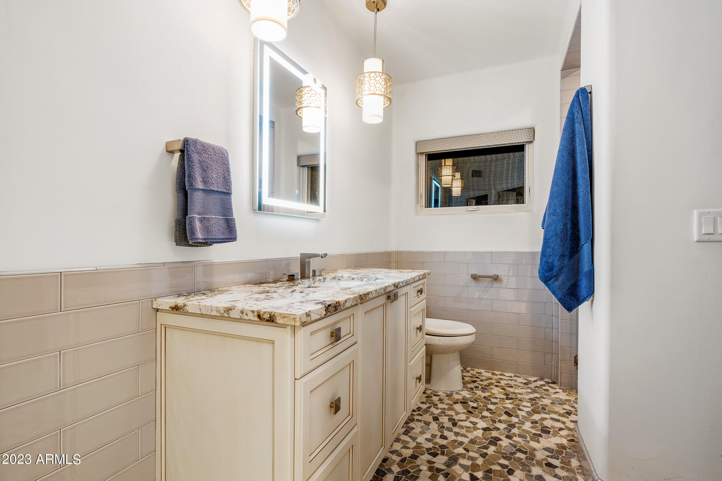 STONEVIEW - Residential
