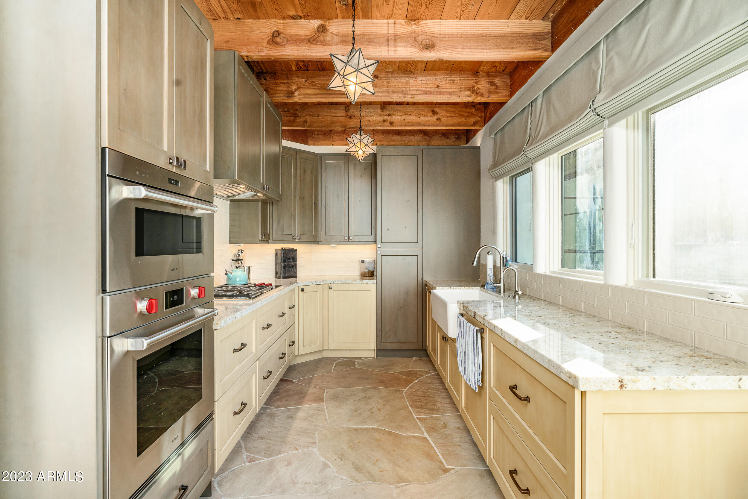 STONEVIEW - Residential