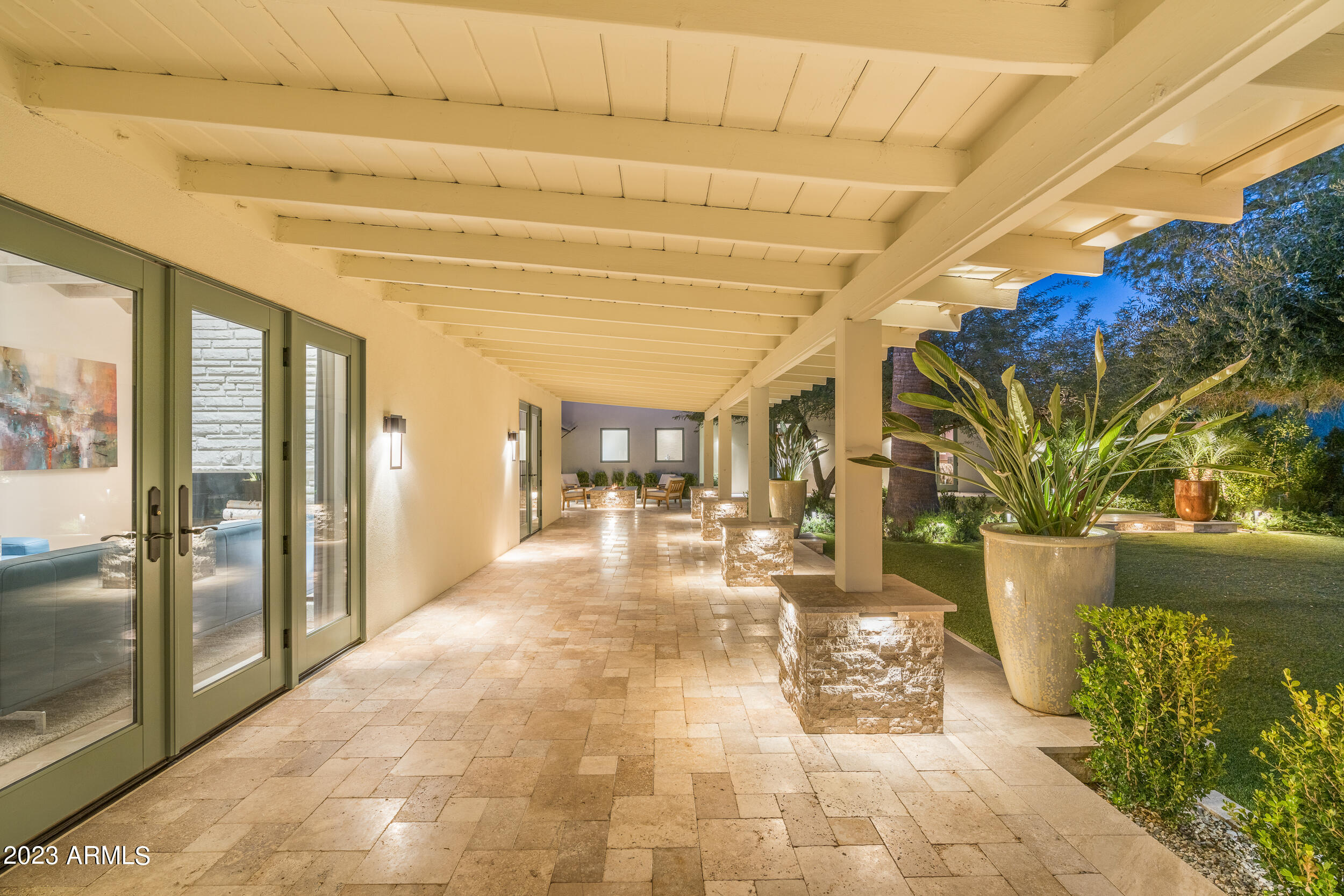 STONEVIEW - Residential