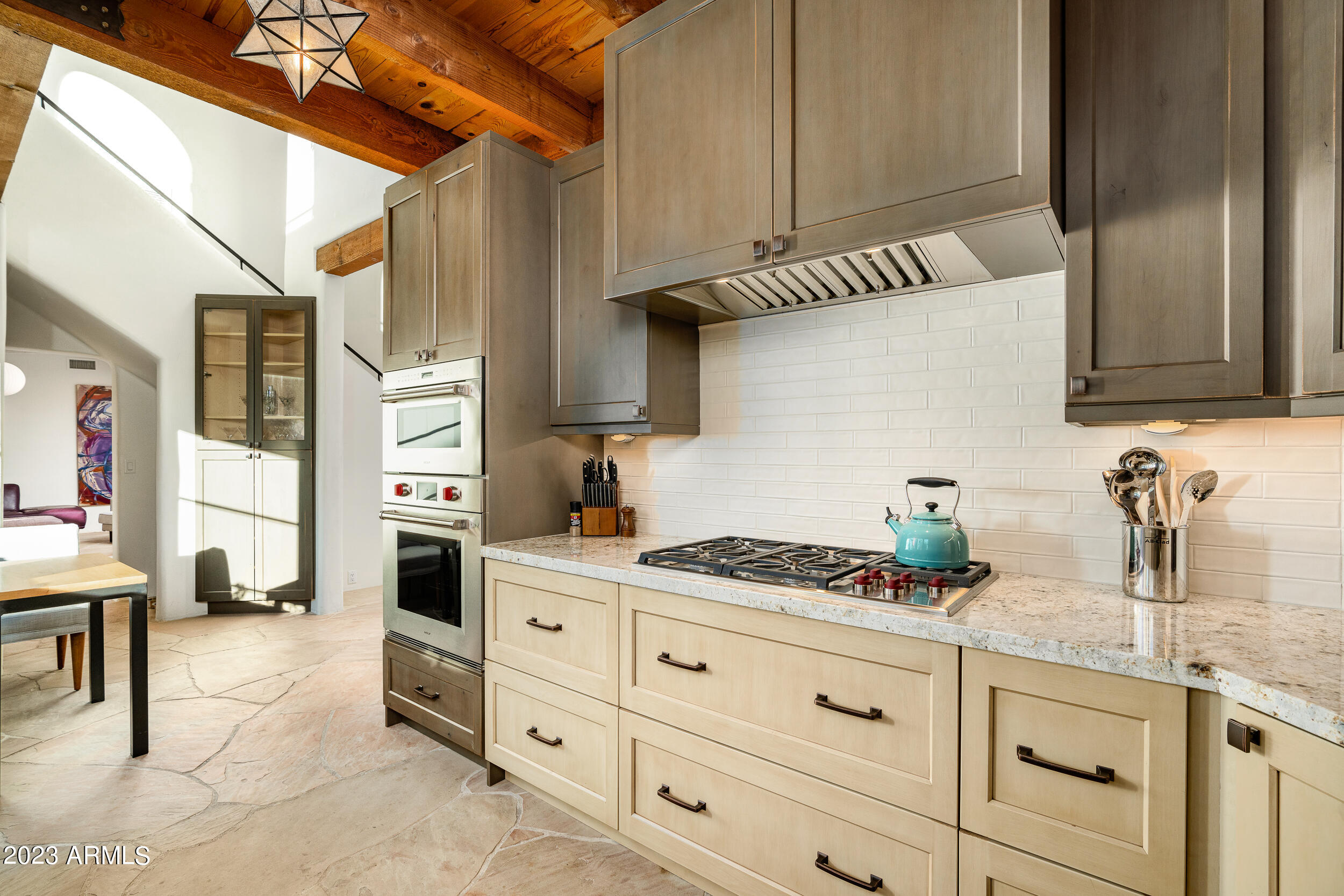 STONEVIEW - Residential