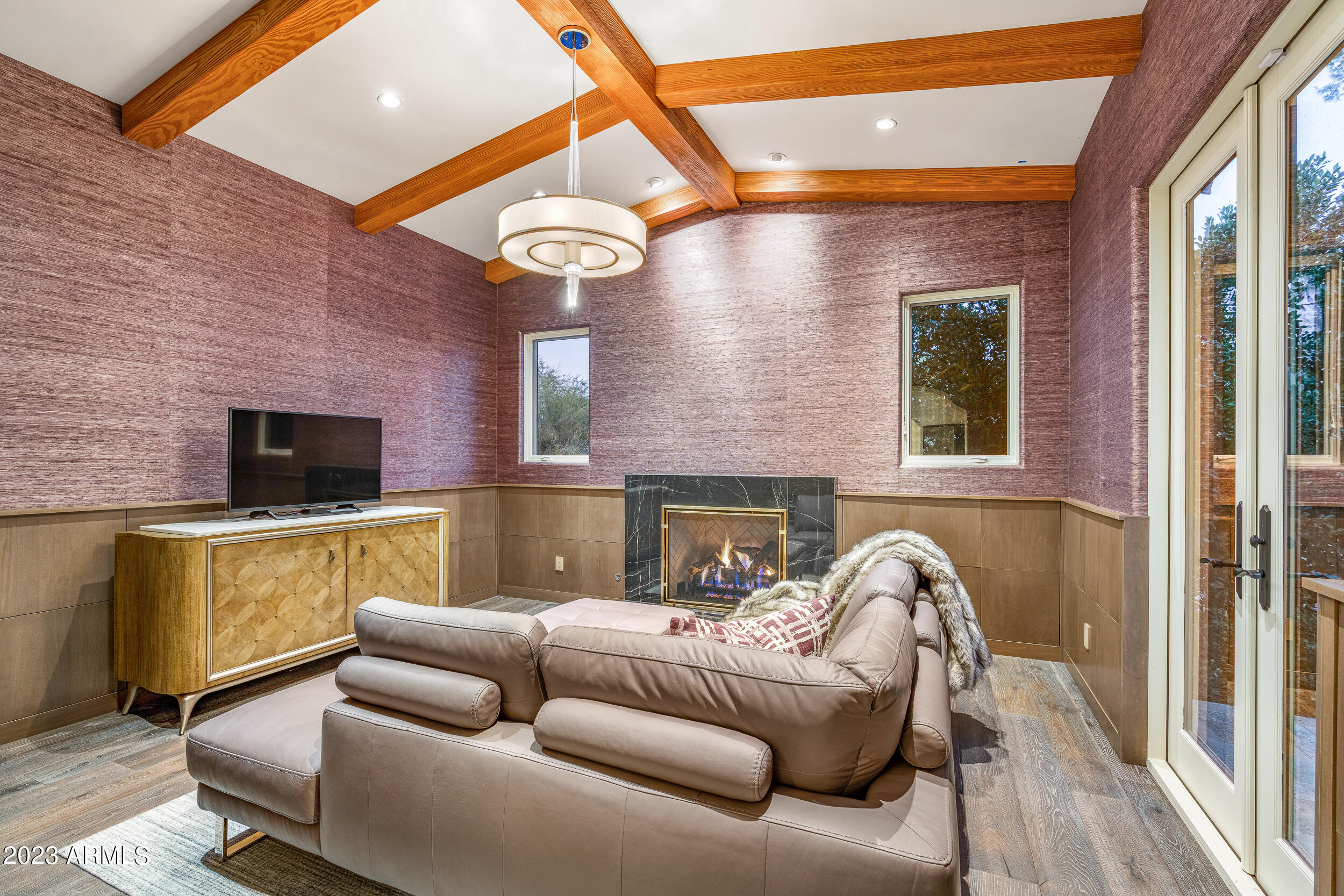 STONEVIEW - Residential