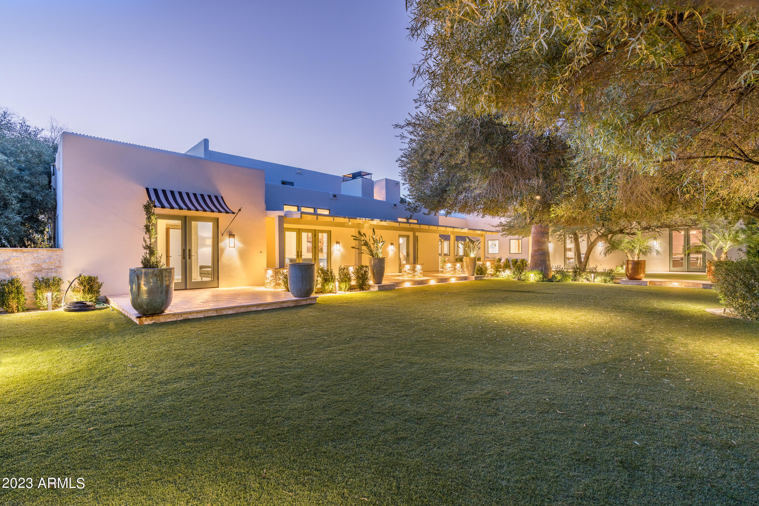 STONEVIEW - Residential