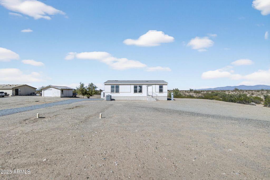 Photo of 33418 W Pima Street, Tonopah, AZ 85354 (MLS # 6922197)