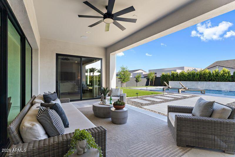 BRIDLE RANCH - Residential