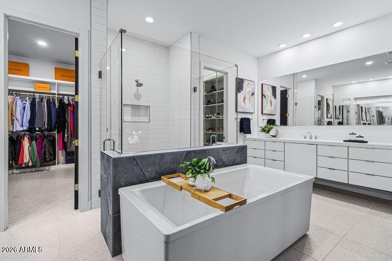 BRIDLE RANCH - Residential