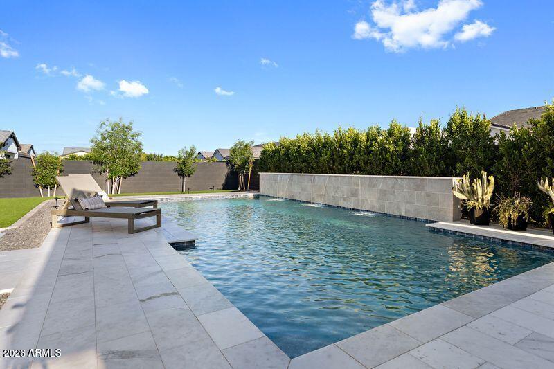 BRIDLE RANCH - Residential