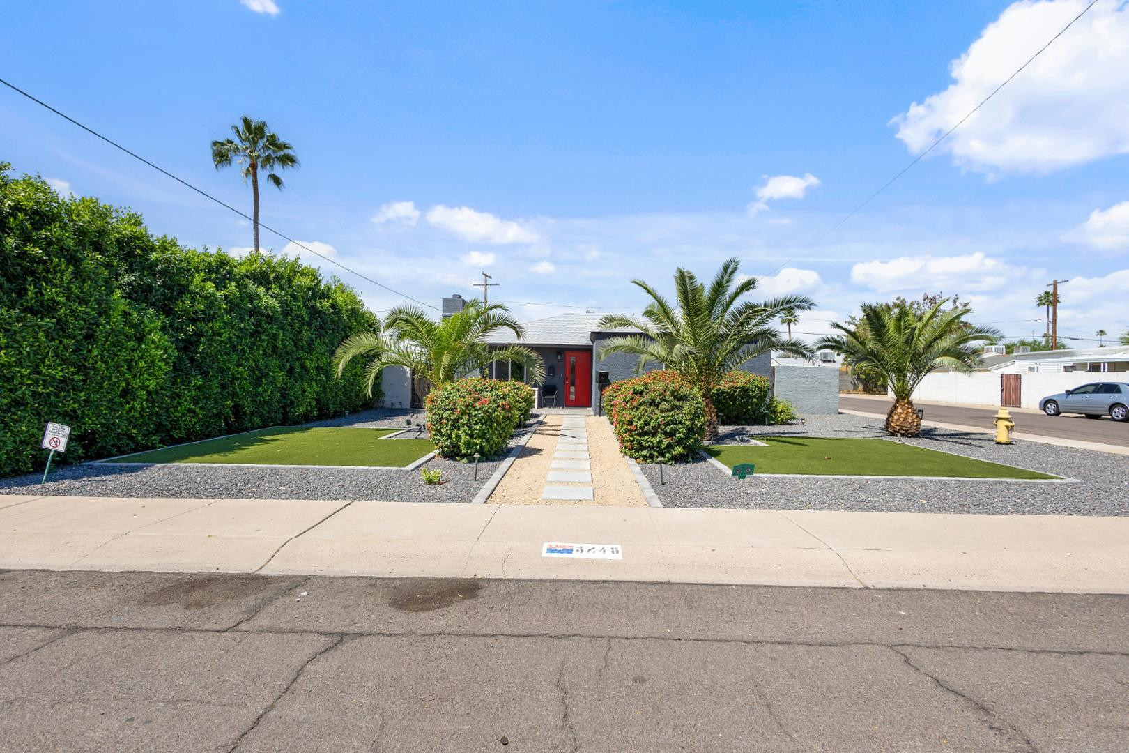 3846 N 14th Avenue