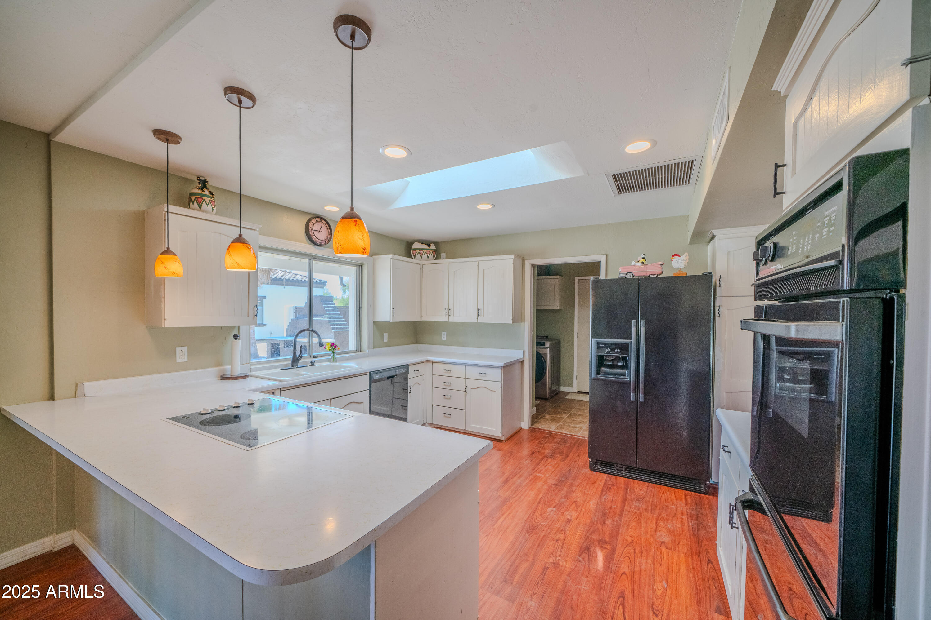 10105 E CACTUS Road