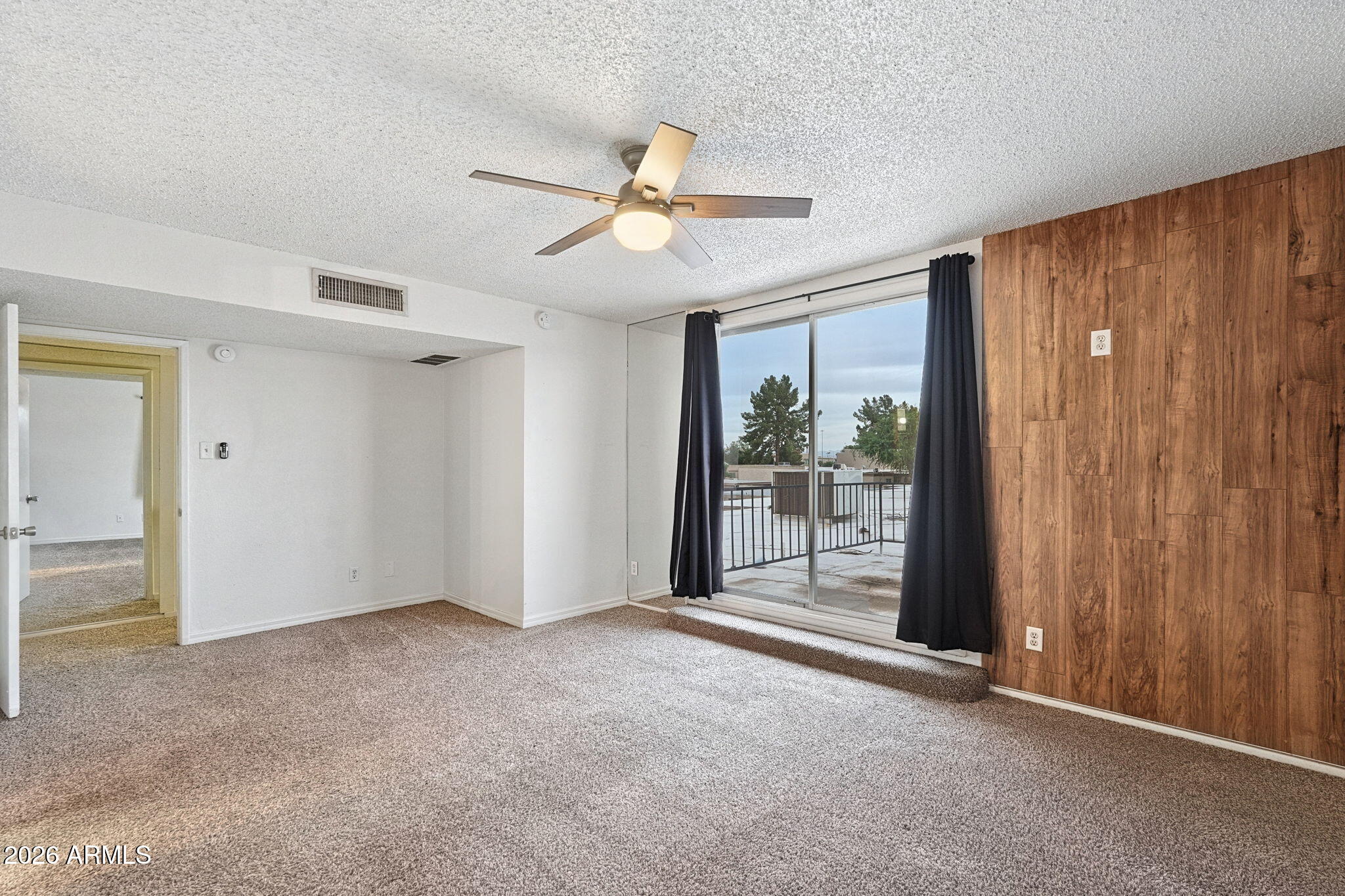 2126 E VILLA Court
