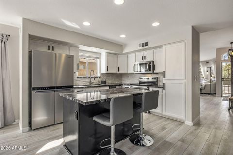 3324 E BROOKWOOD Court Phoenix AZ 85048