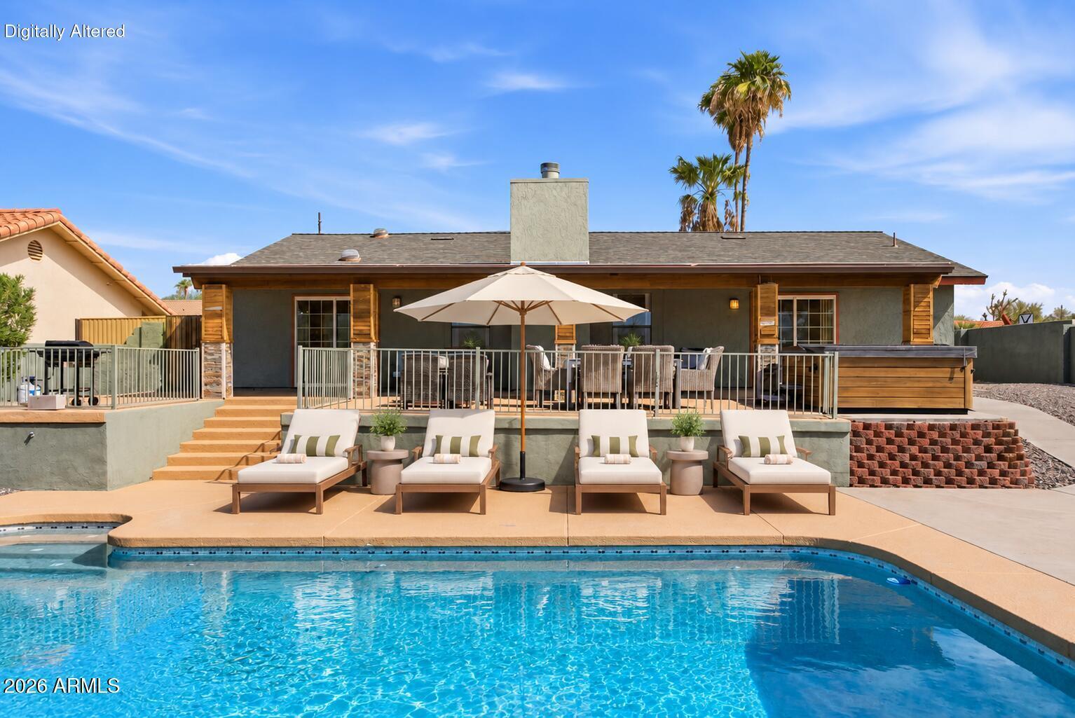 15240 N DEL RAY Drive