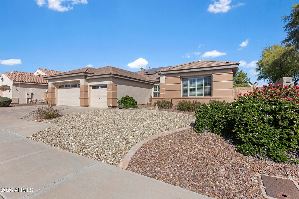 Photo of 12722 W Estero Lane, Litchfield Park, AZ 85340 (MLS # 6984288)