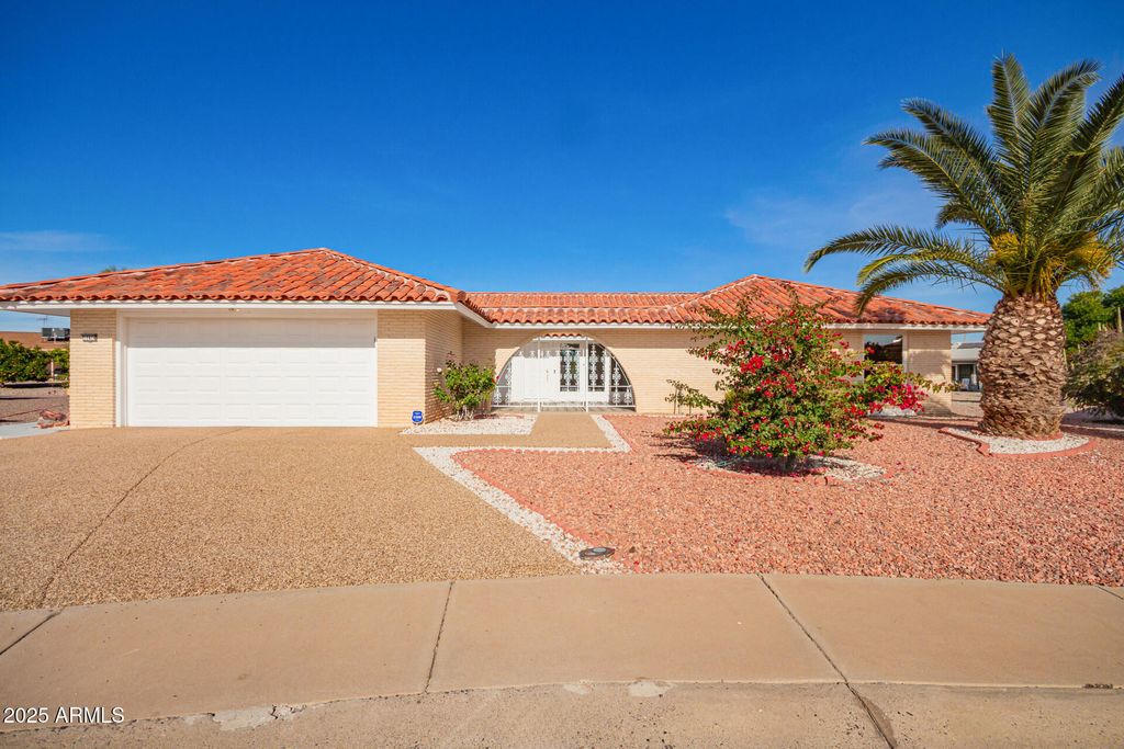 Photo of 17414 N 130th Drive, Sun City West, AZ 85375 (MLS # 6959428)