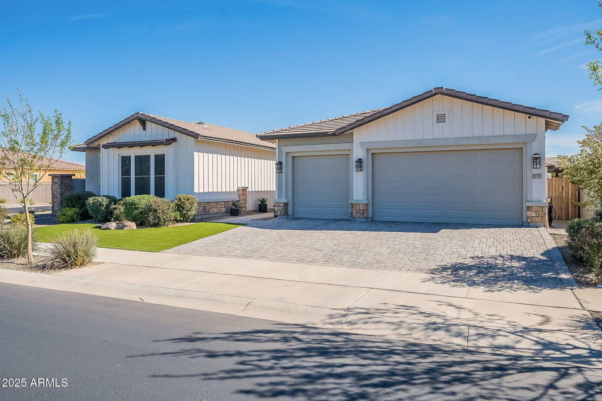 25751 S 227TH Way