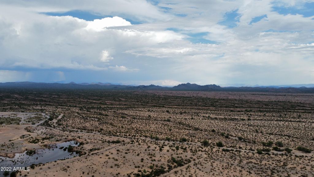 Photo of 0 W Dove Vly Road #-, Phoenix, AZ 85085 (MLS # 6609350)