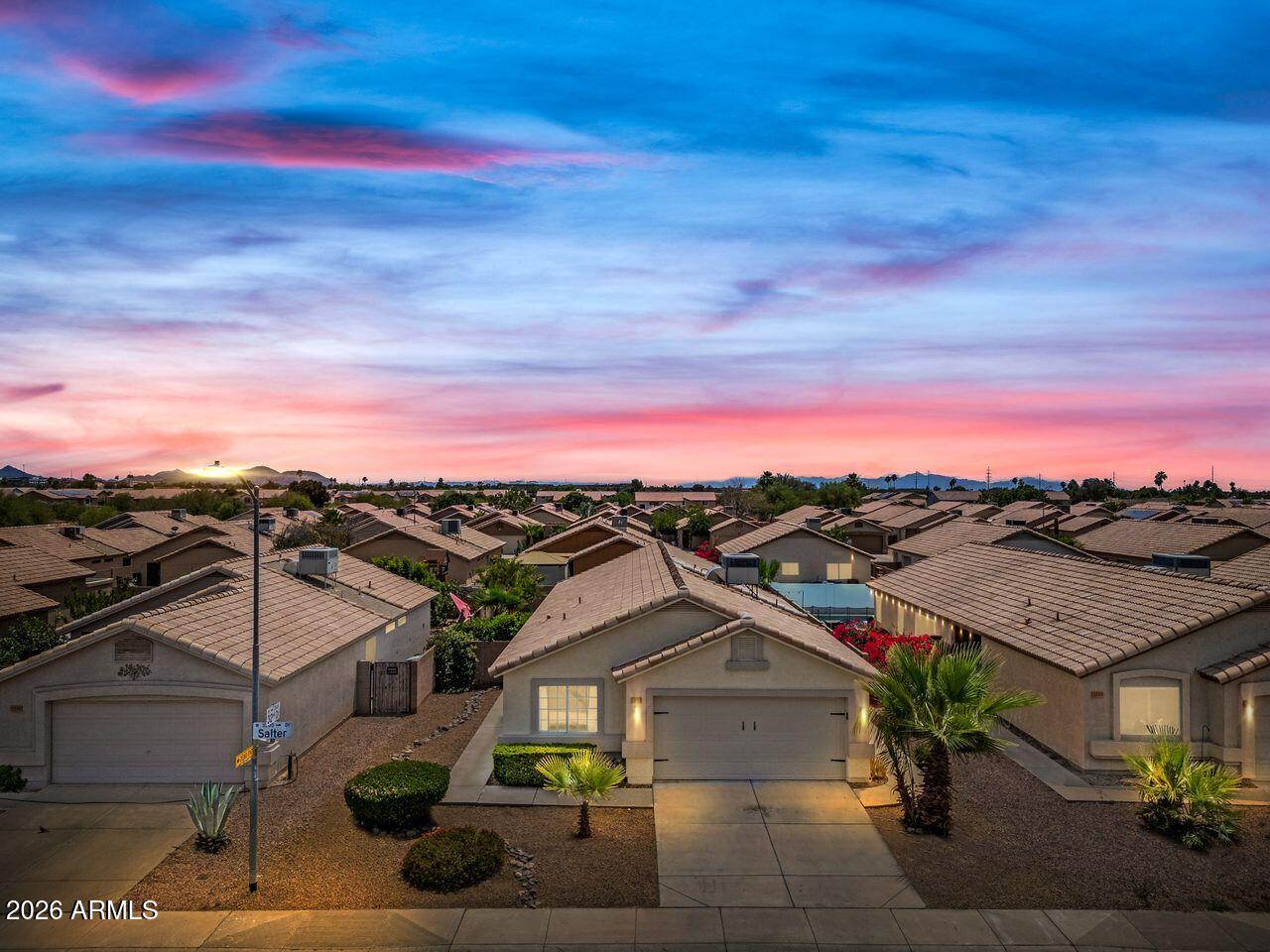 3223 W SALTER Drive