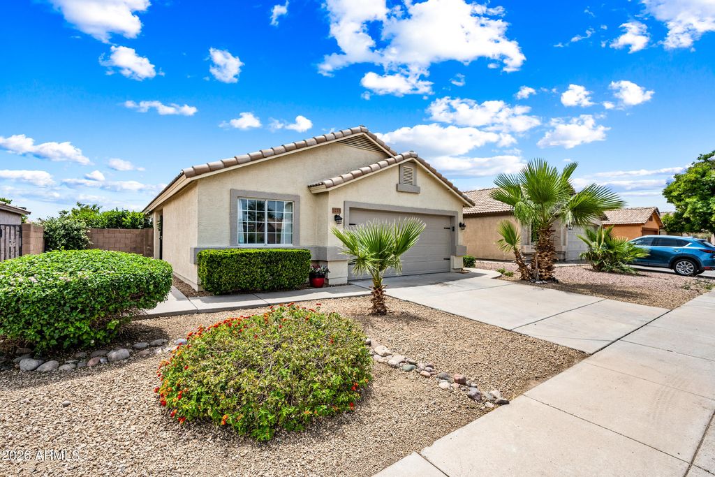 Photo of 3223 W Salter Drive, Phoenix, AZ 85027 (MLS # 7029430)