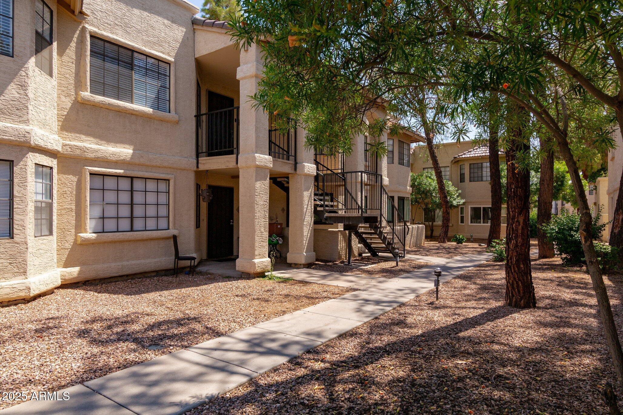 925 S LONGMORE -- 201