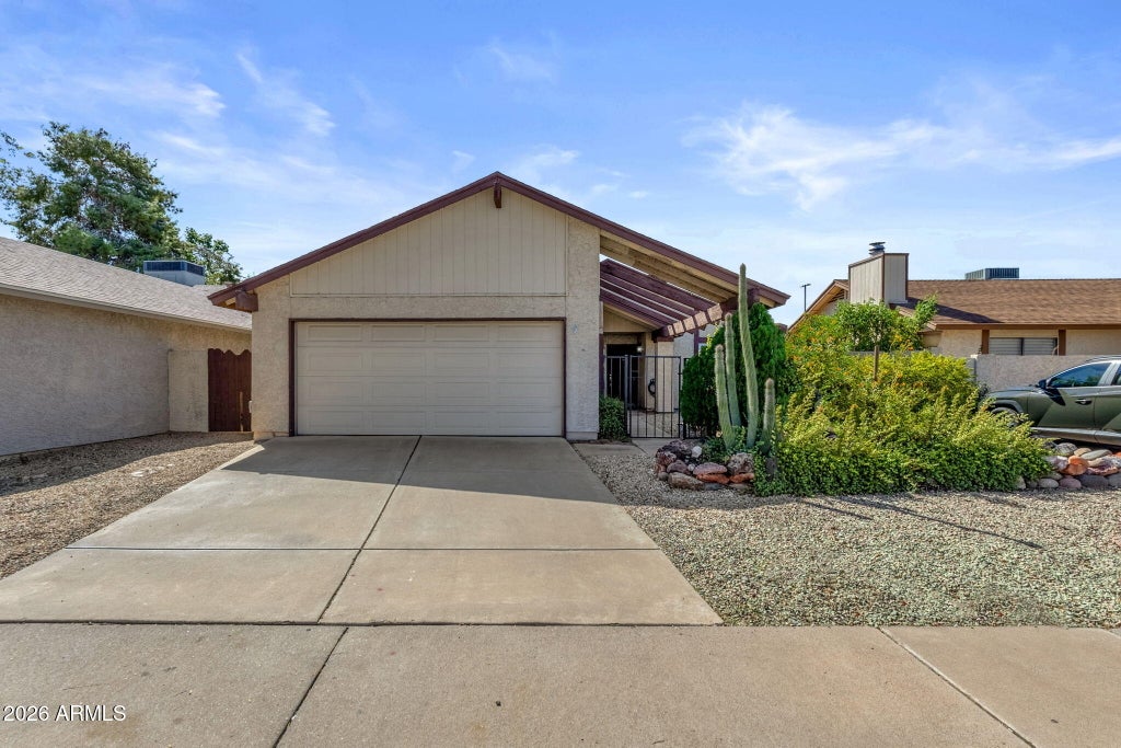Photo of 1511 W Jacinto Avenue, Mesa, AZ 85202 (MLS # 7090423)