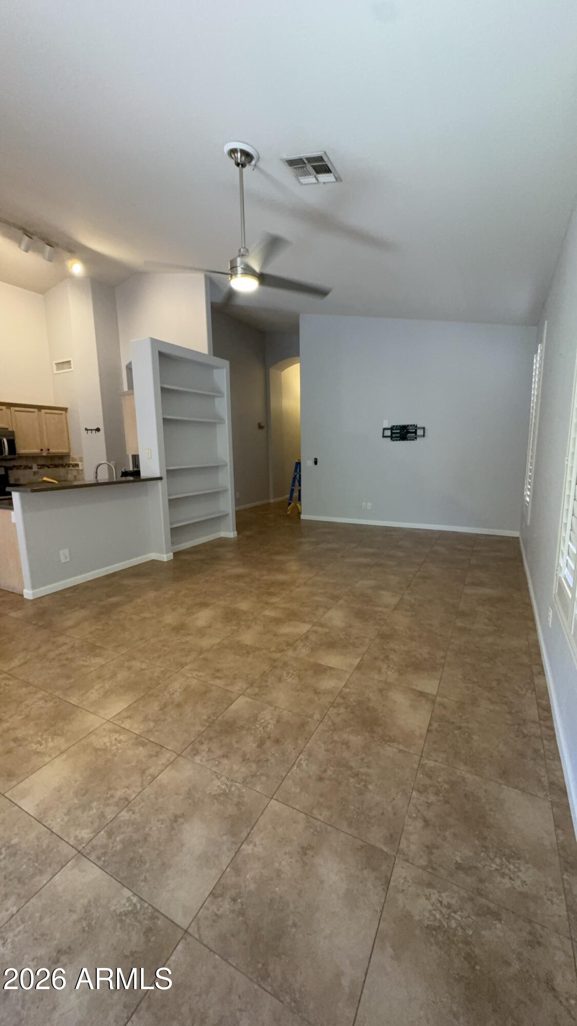 3055 N RED Mountain 74