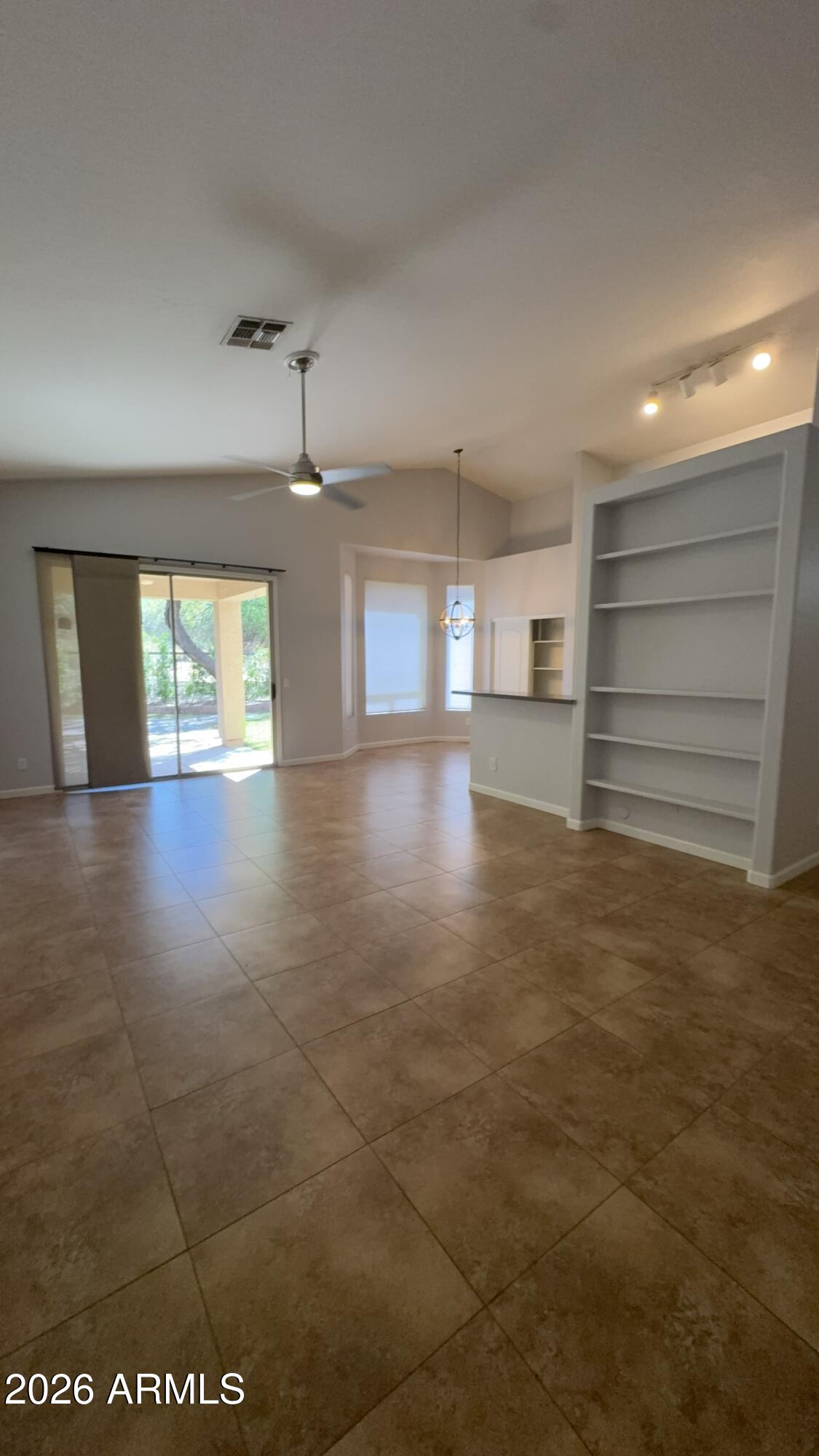 3055 N RED Mountain 74