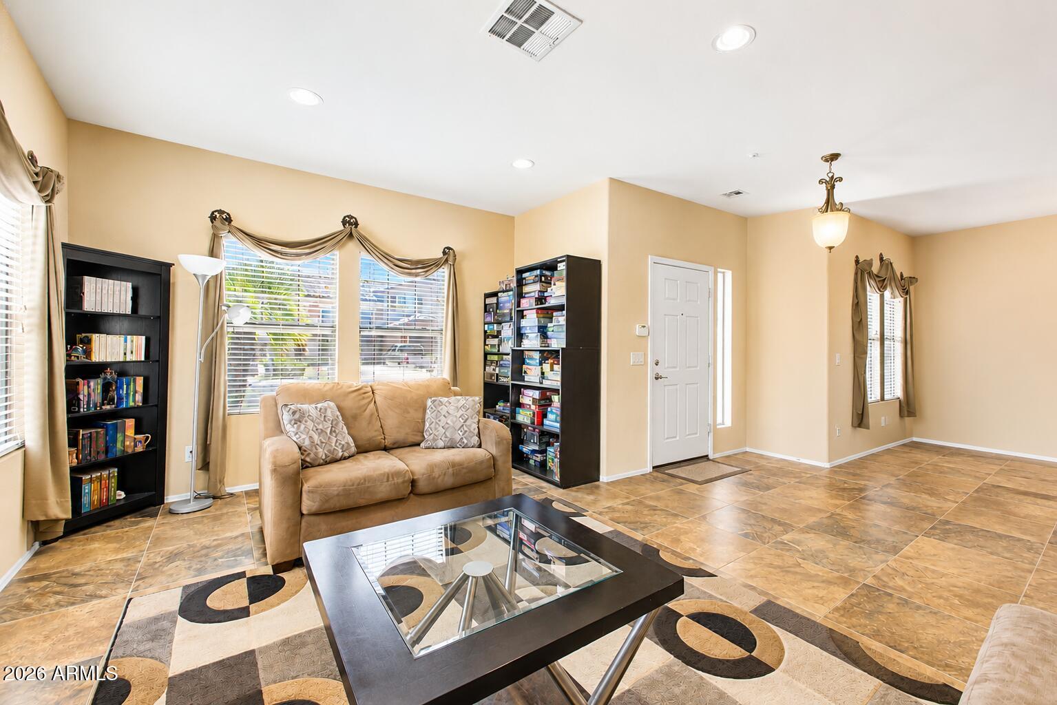 11960 W MOUNTAIN VIEW Drive