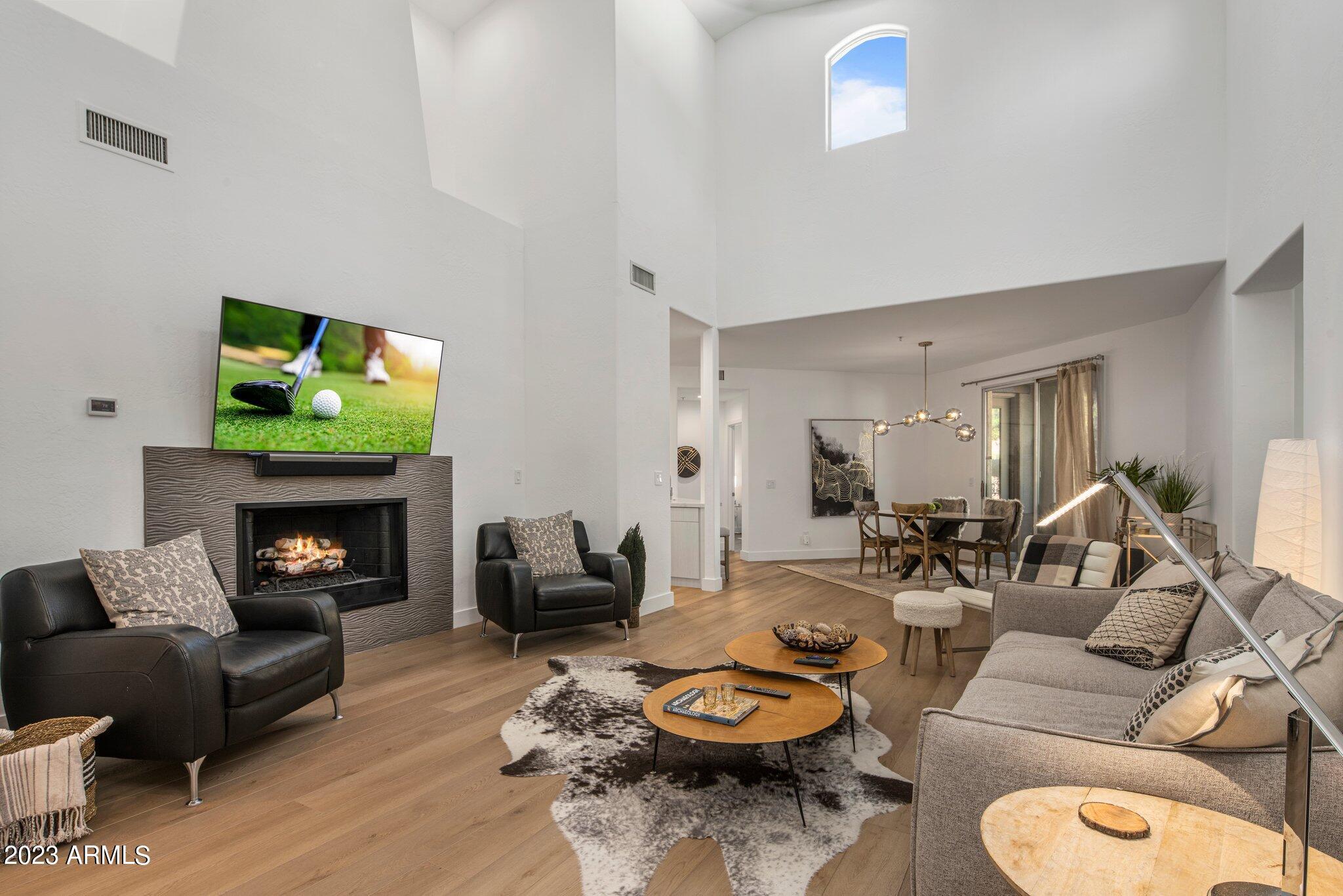 20802 N GRAYHAWK Drive 1096