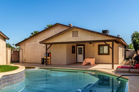Photo of 8611 E Garfield Street, Scottsdale, AZ 85257 (MLS # 6929066)