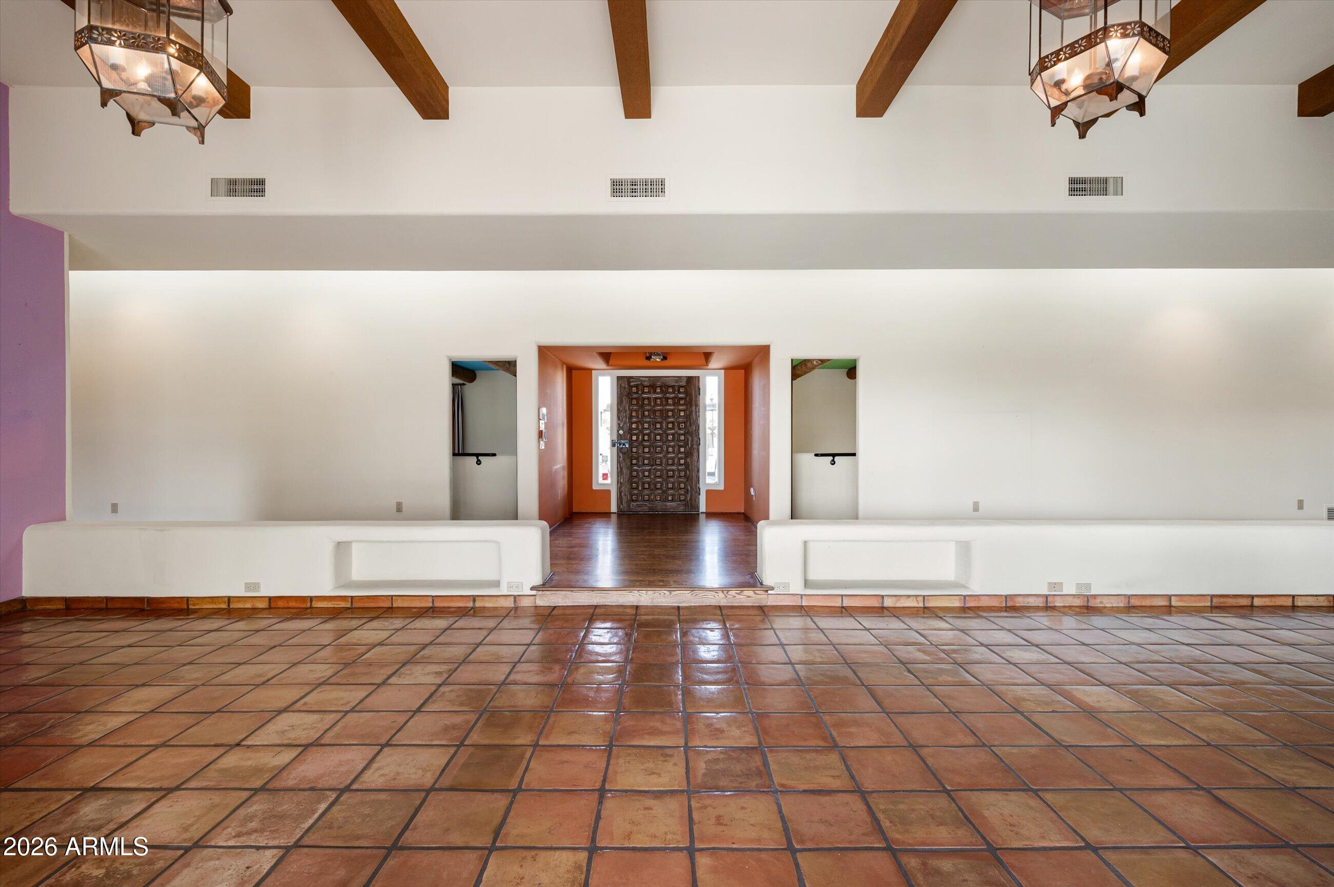 PINNACLE PEAK HEIGHTS - Residential