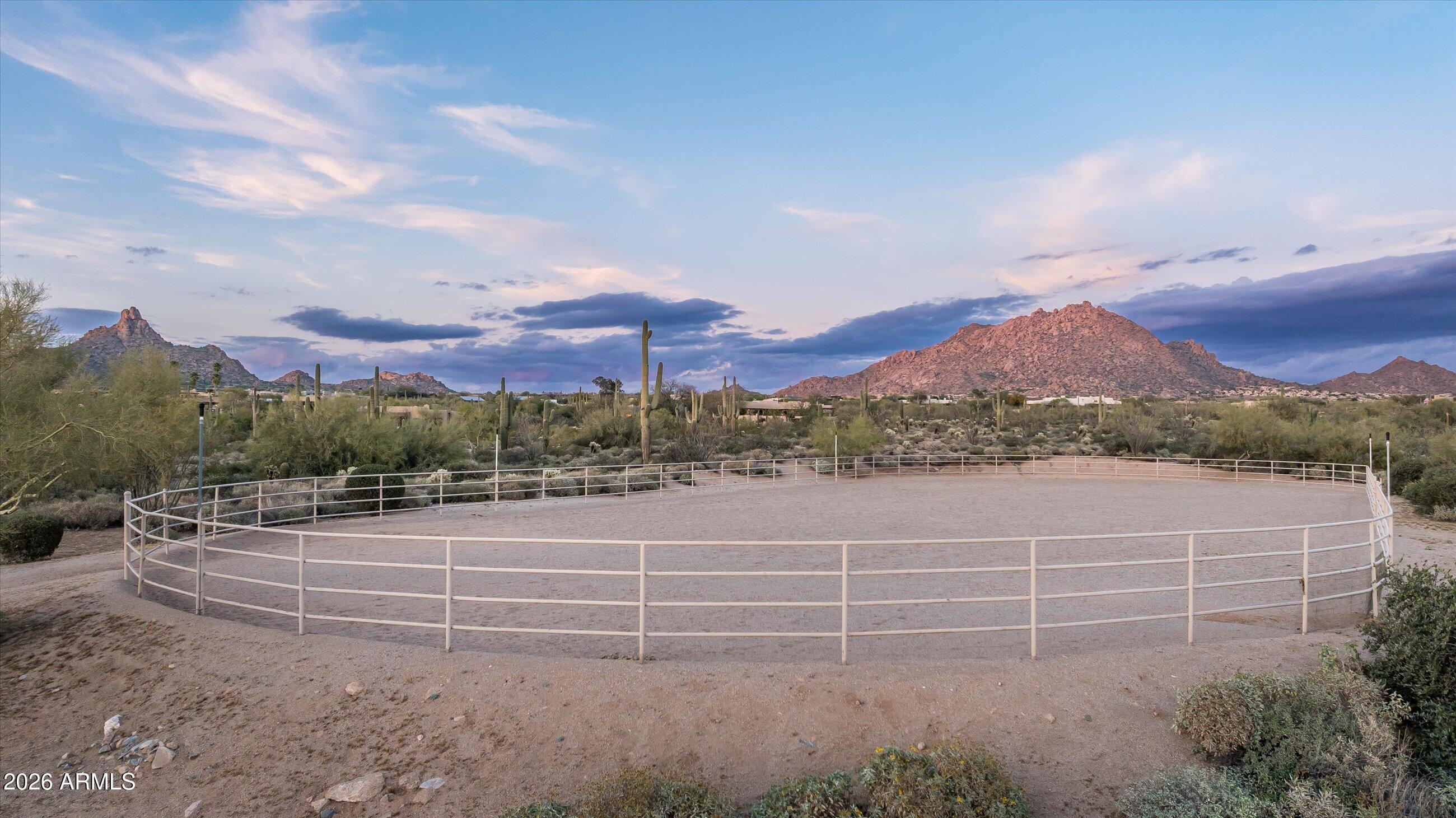 PINNACLE PEAK HEIGHTS - Residential