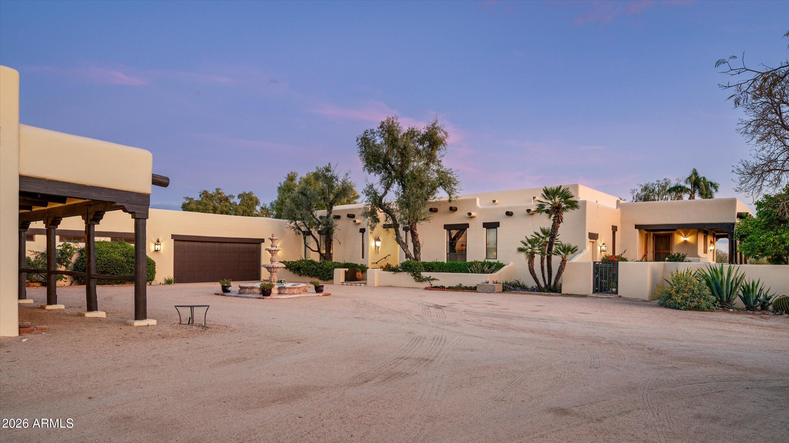 PINNACLE PEAK HEIGHTS - Residential