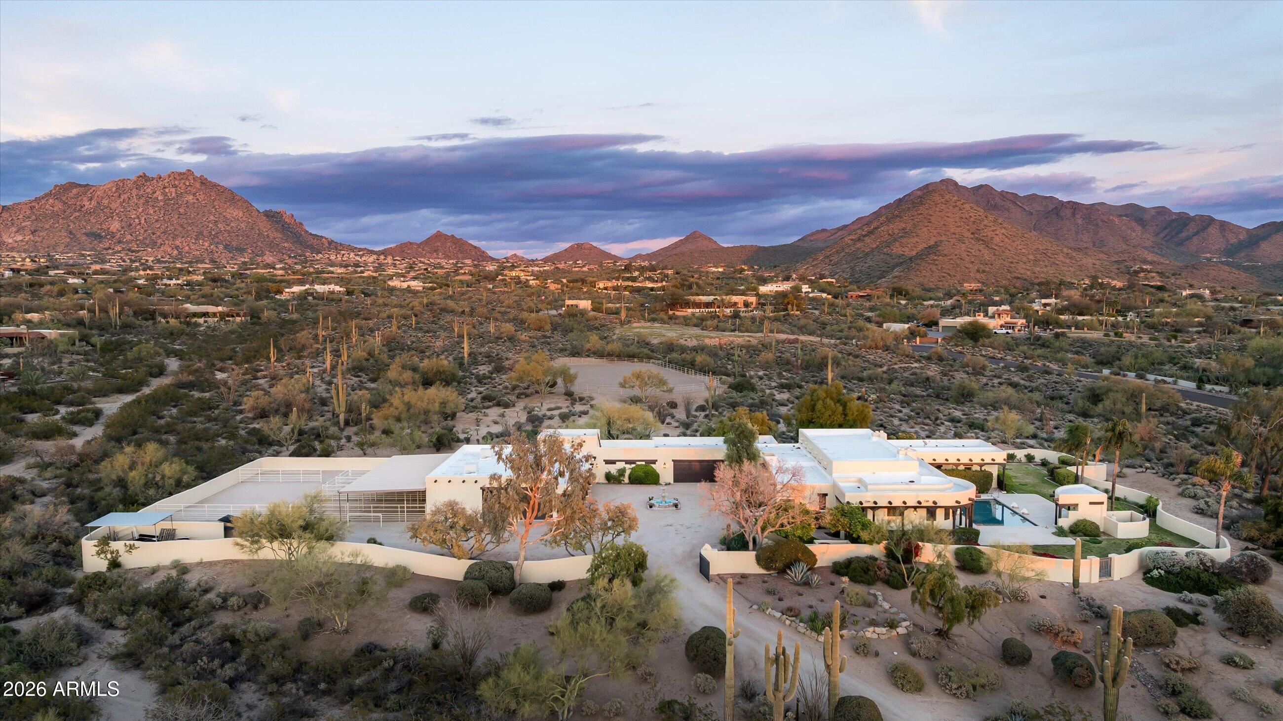 PINNACLE PEAK HEIGHTS - Residential