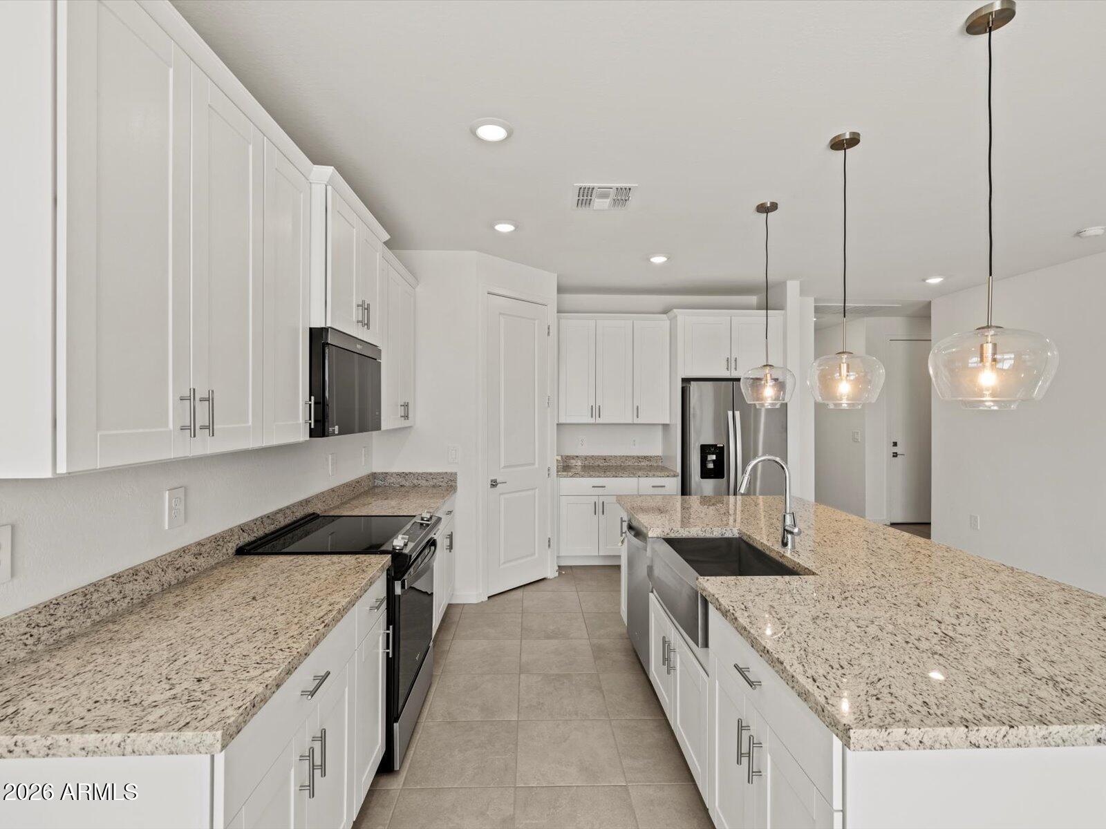 24432 W GWEN Street