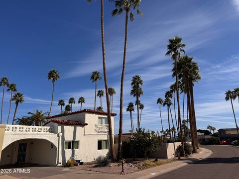 Photo of 7660 E Highland Avenue, Scottsdale, AZ 85251 (MLS # 6982751)