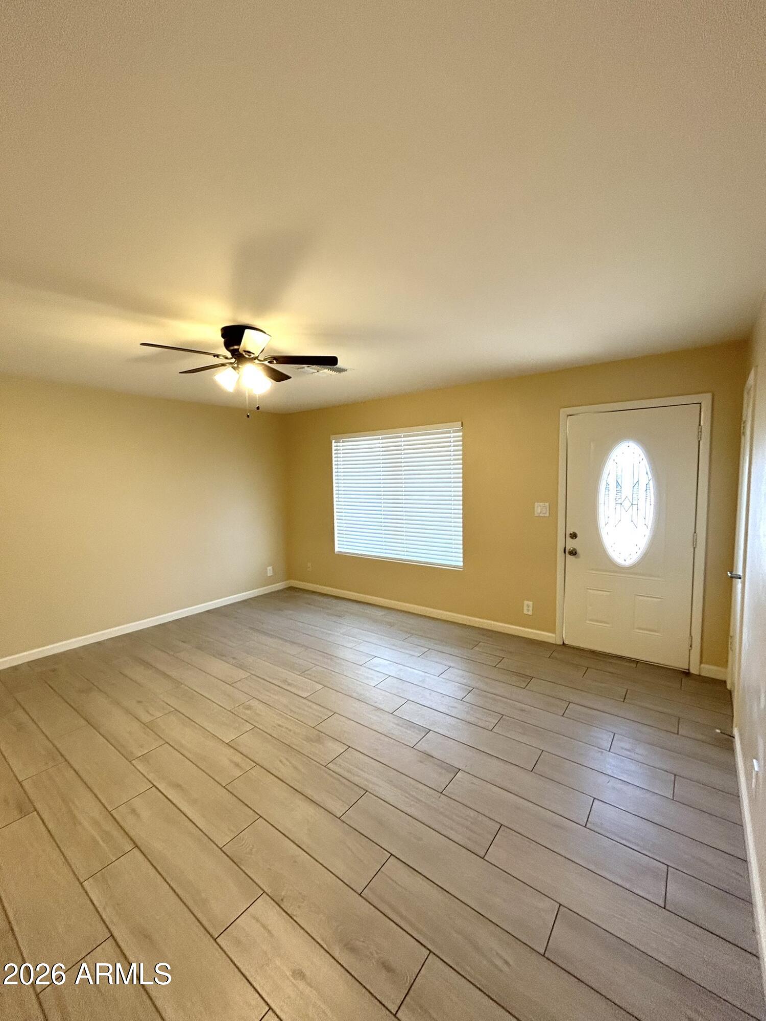 1533 W 7TH Street