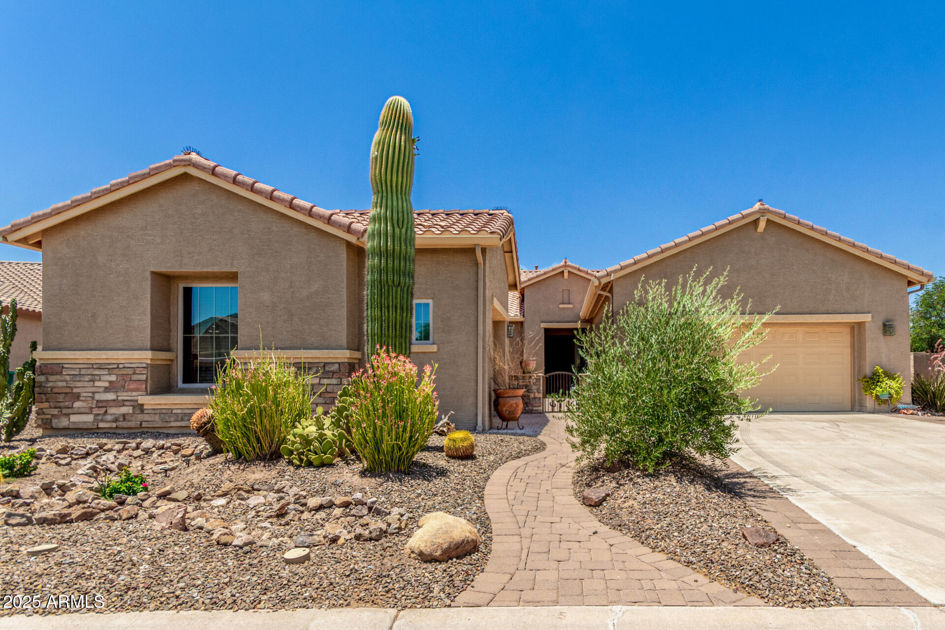 5314 N CORDES Drive