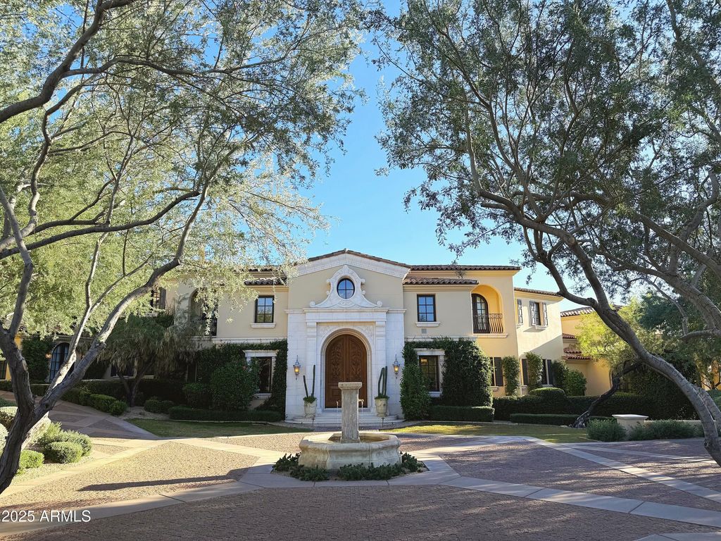 Photo of 10947 E Wingspan Way, Scottsdale, AZ 85255 (MLS # 6934012)