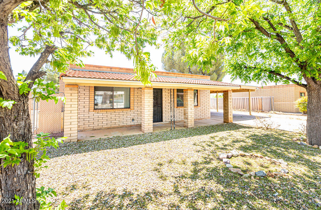 MONTEBELLO - Residential