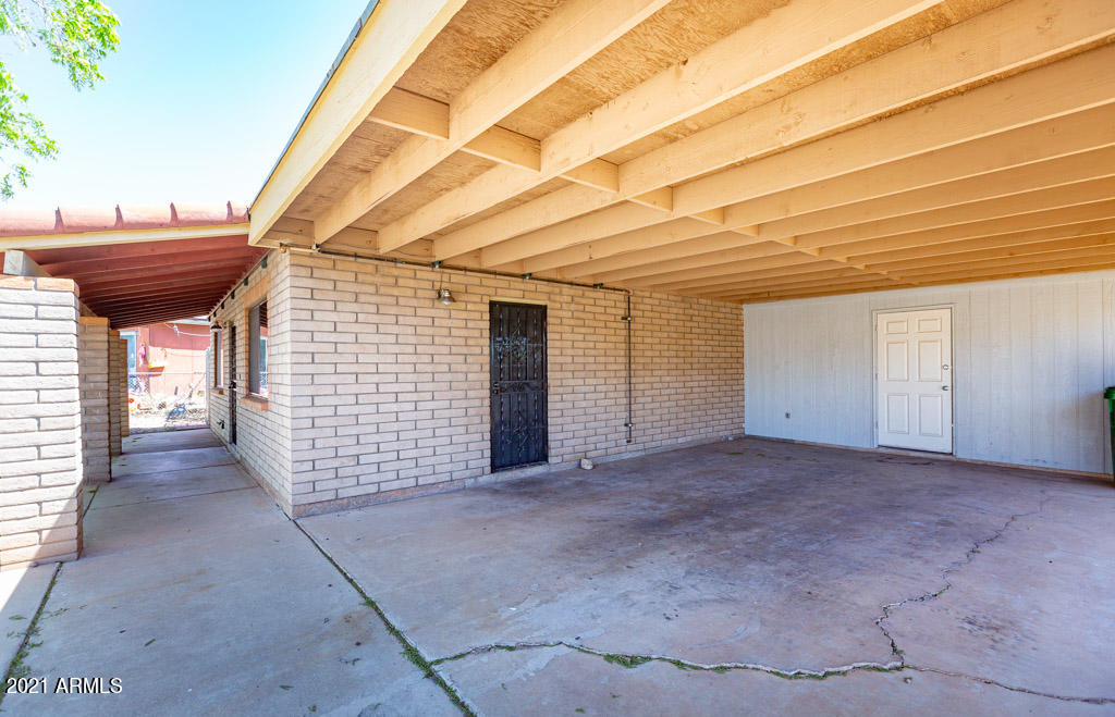 MONTEBELLO - Residential