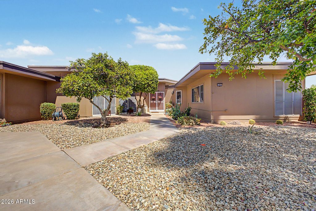Photo of 10802 W Thunderbird Boulevard, Sun City, AZ 85351 (MLS # 7003043)