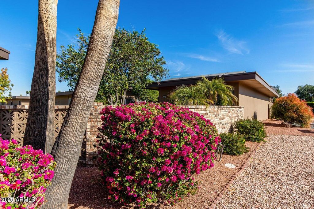 Photo of 10802 W Thunderbird Boulevard, Sun City, AZ 85351 (MLS # 7003043)