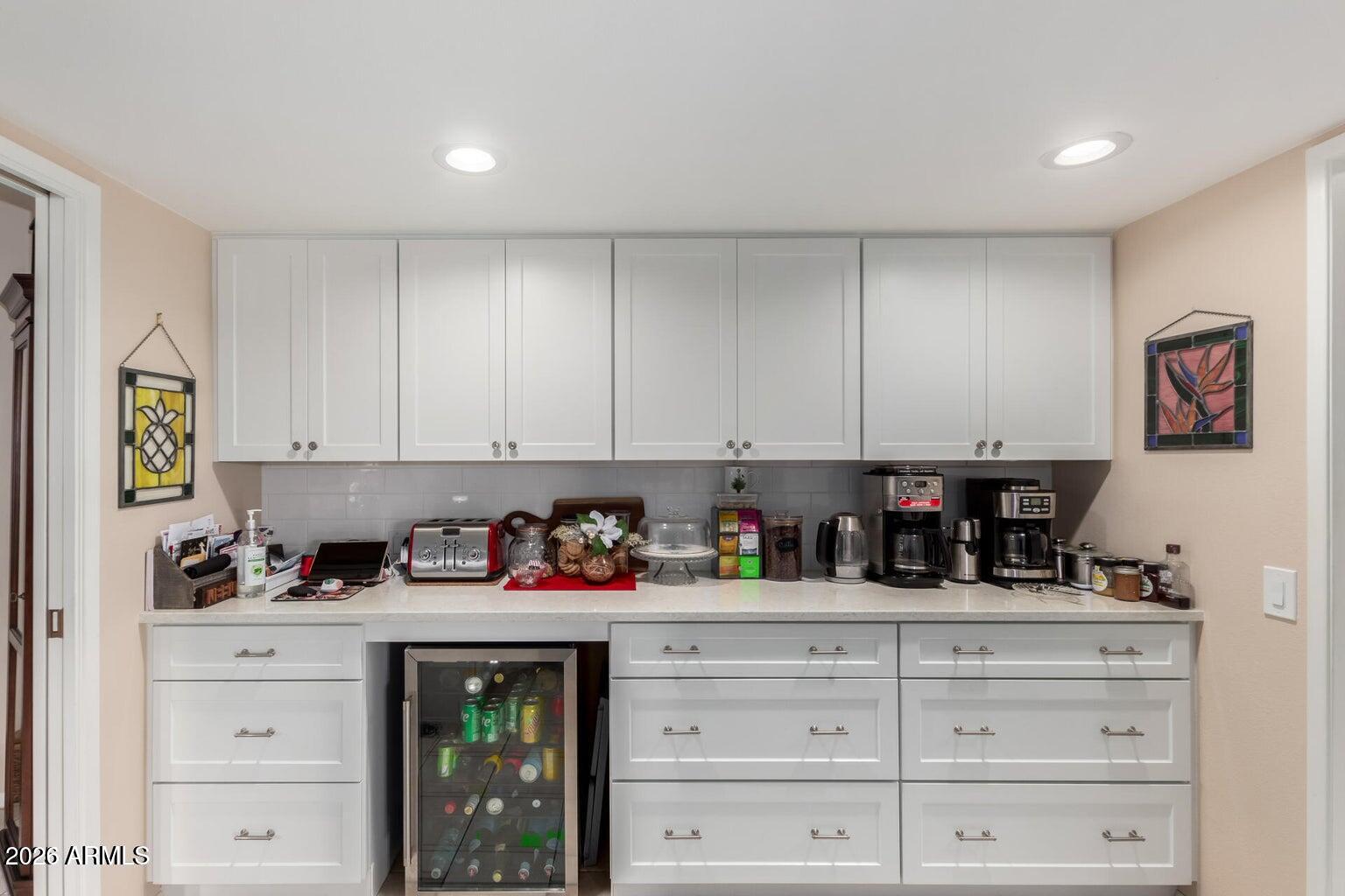 10802 W THUNDERBIRD Boulevard