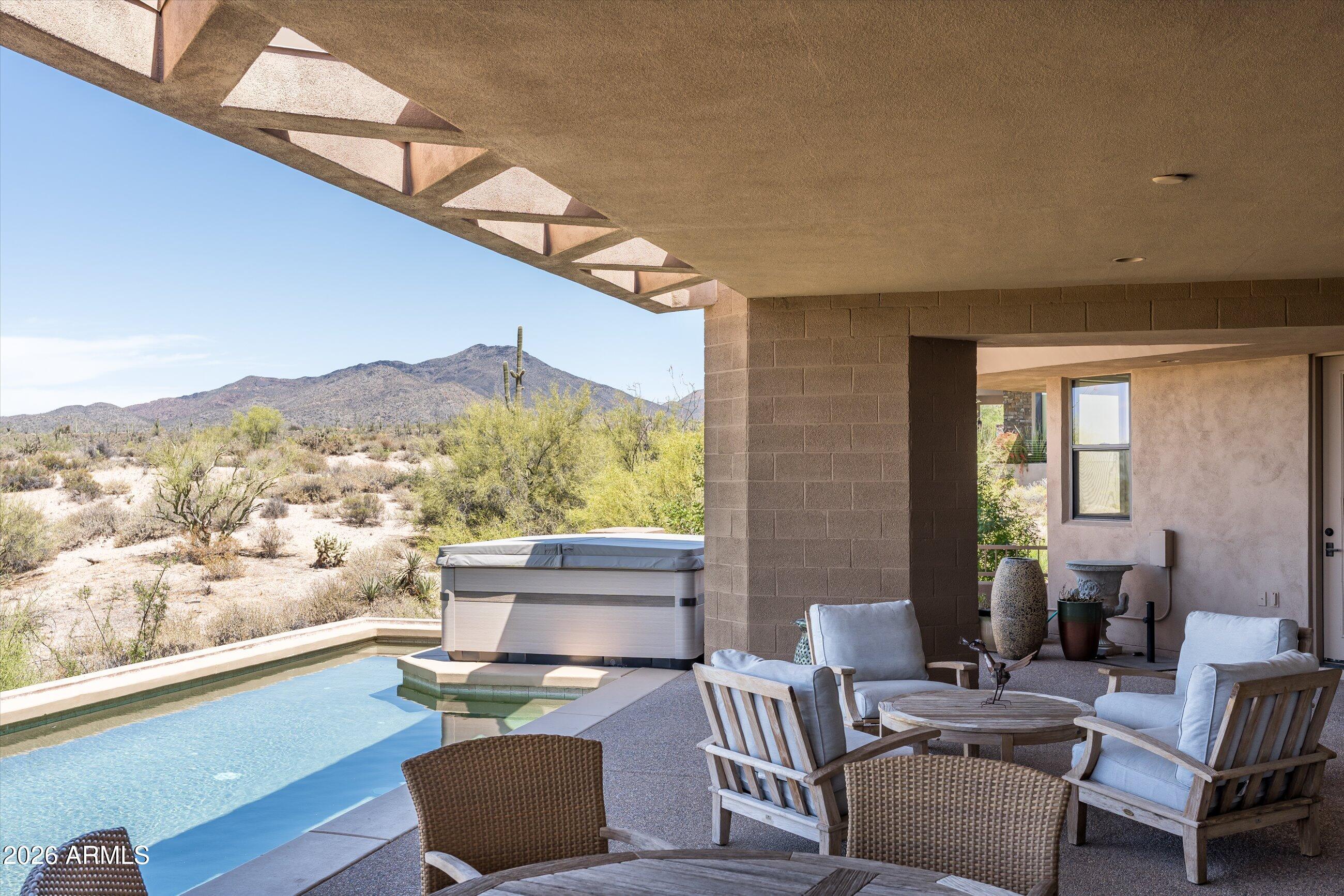 DESERT MOUNTAIN - Residential