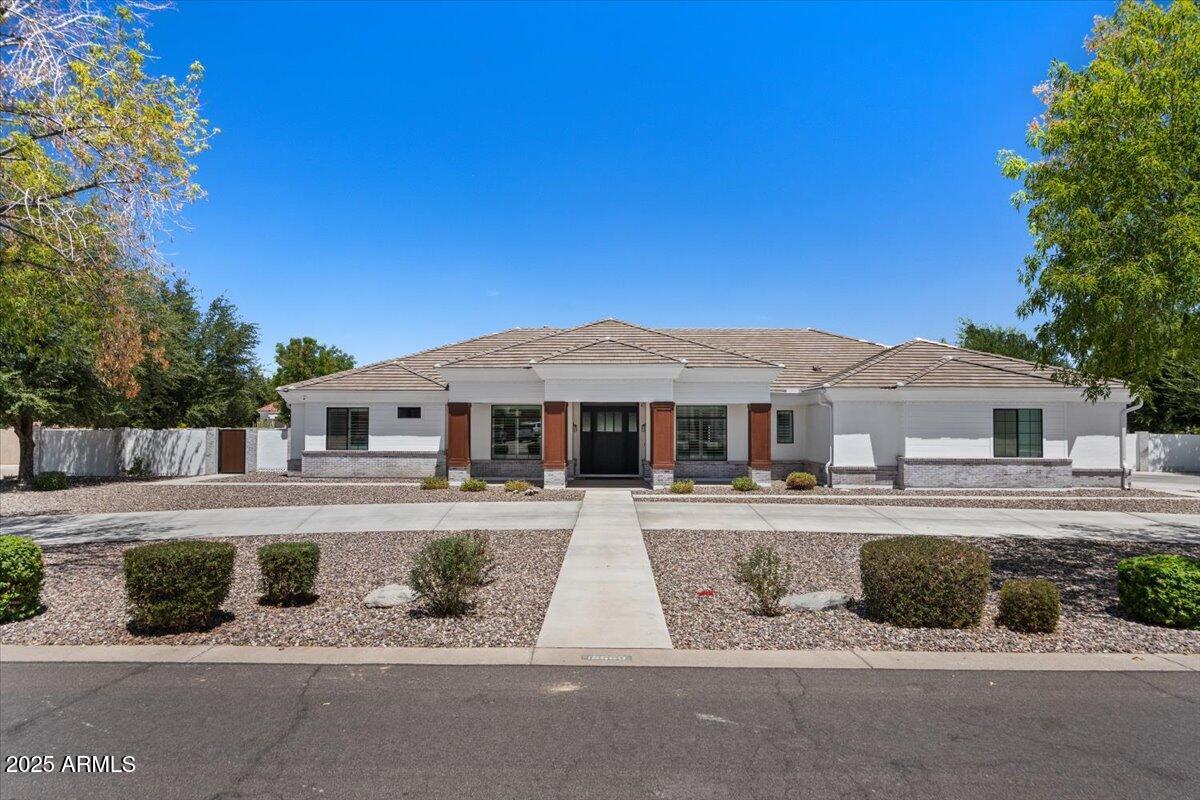 Homes for Sale in Queen Creek Arizona 1 19660 E VIA DEL RANCHO --
